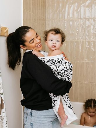 OneBerrie Classic Large Toddler and Kids Bath Cotton Bamboo Towel