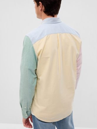 Classic Colorblock Oxford Shirt in Standard Fit with In-Conversion Cotton