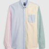 Classic Colorblock Oxford Shirt in Standard Fit with In-Conversion Cotton