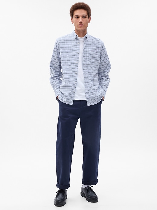 Classic Oxford Shirt in Standard Fit Classic Oxford Shirt in Standard Fit