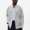 Classic Oxford Shirt in Standard Fit