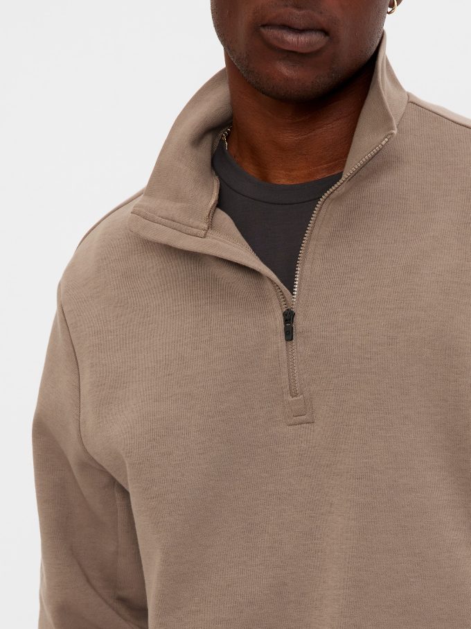 GapFit Tech Fleece Half-Zip Pullover