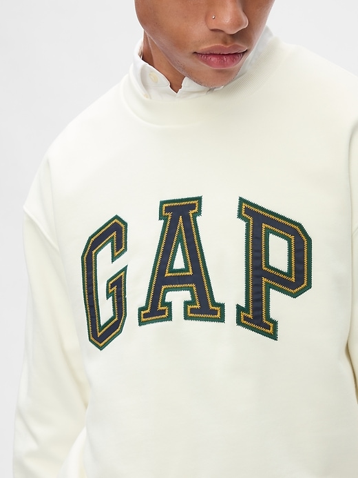 Heavyweight Gap Logo Sweatshirt Heavyweight Gap Logo Sweatshirt