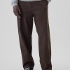 Modern Khakis in Baggy Fit