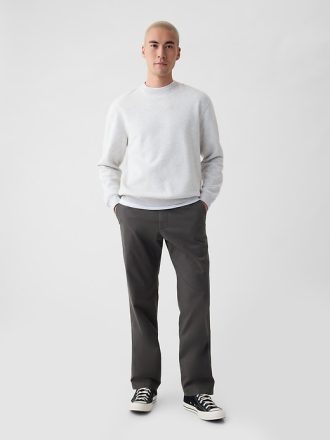 Modern Khakis in Relaxed Fit