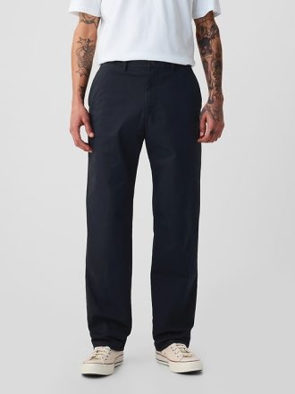 Modern Khakis in Relaxed Fit