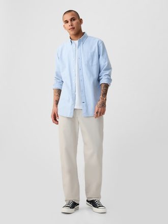 Modern Khakis in Relaxed Fit