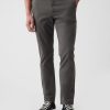 Modern Khakis in Skinny Fit