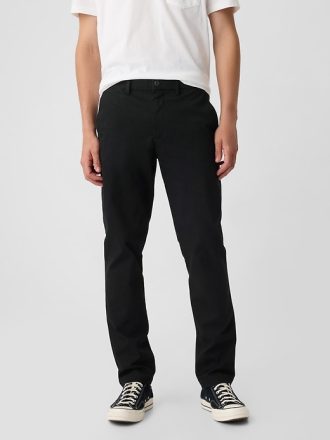 Modern Khakis in Slim Fit