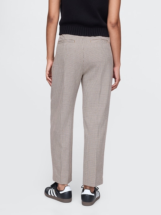 365 High Rise Brushed Twill Pleated Taper Trousers 365 High Rise Brushed Twill Pleated Taper Trousers