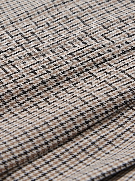 365 High Rise Brushed Twill Pleated Taper Trousers 365 High Rise Brushed Twill Pleated Taper Trousers