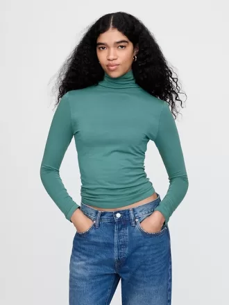 Featherweight Turtleneck