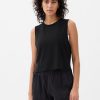 GapFit Breathe Cropped Muscle T-Shirt