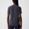 GapFit Breathe T-Shirt