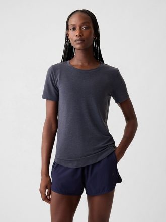 GapFit Breathe T-Shirt