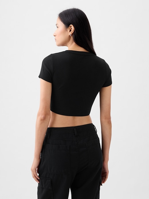 Modern Cropped T-Shirt Modern Cropped T-Shirt