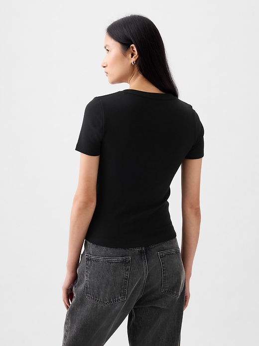 Modern Cropped T-Shirt Modern Cropped T-Shirt
