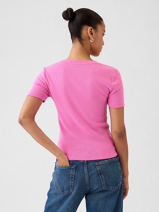 Modern Cropped T-Shirt Modern Cropped T-Shirt