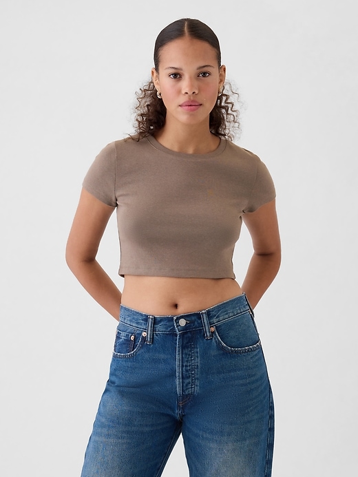 Modern Cropped T-Shirt Modern Cropped T-Shirt