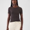 Modern Cropped T-Shirt Modern Cropped T-Shirt
