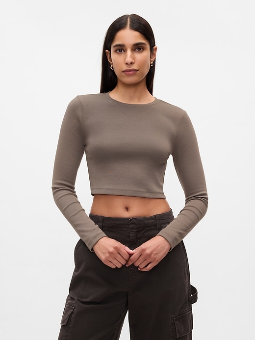 Modern Cropped T-Shirt Modern Cropped T-Shirt
