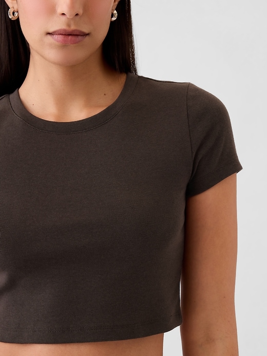 Modern Cropped T-Shirt Modern Cropped T-Shirt