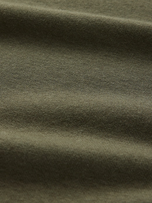 Modern Cropped T-Shirt Modern Cropped T-Shirt