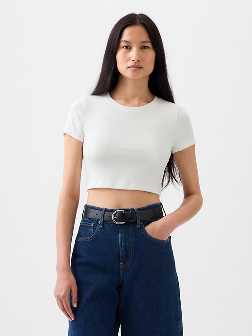 Modern Cropped T-Shirt Modern Cropped T-Shirt