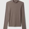 Modern Rib Turtleneck